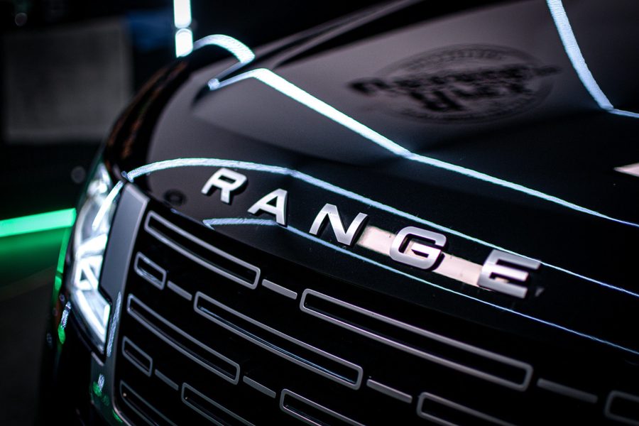 Range Rover front grille close-up